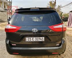 تويوتا سيينا